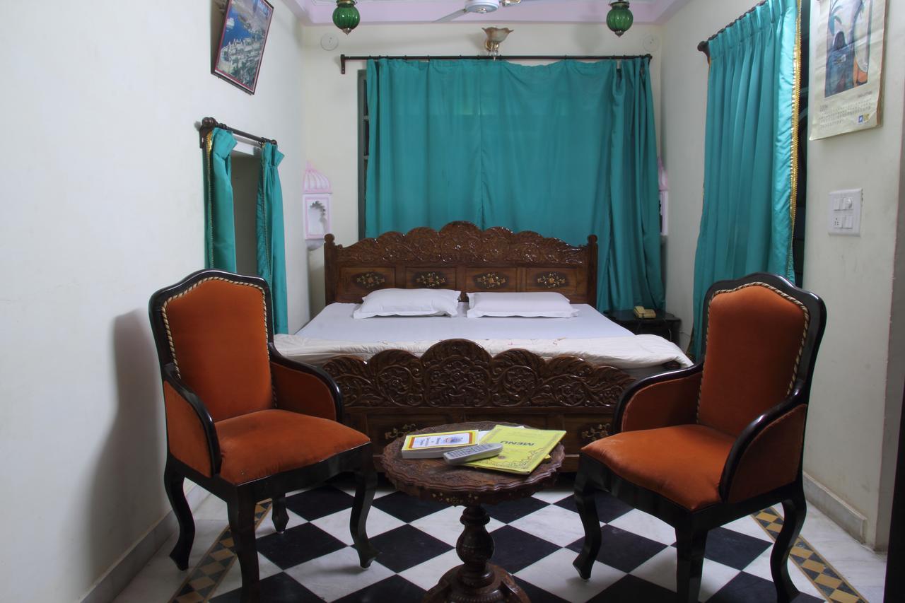 Shree Jagdish Mahal Heritage Hotel Udaipur Exteriör bild