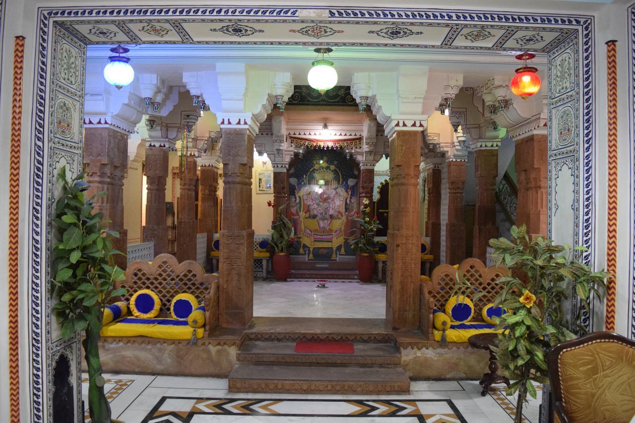 Shree Jagdish Mahal Heritage Hotel Udaipur Exteriör bild