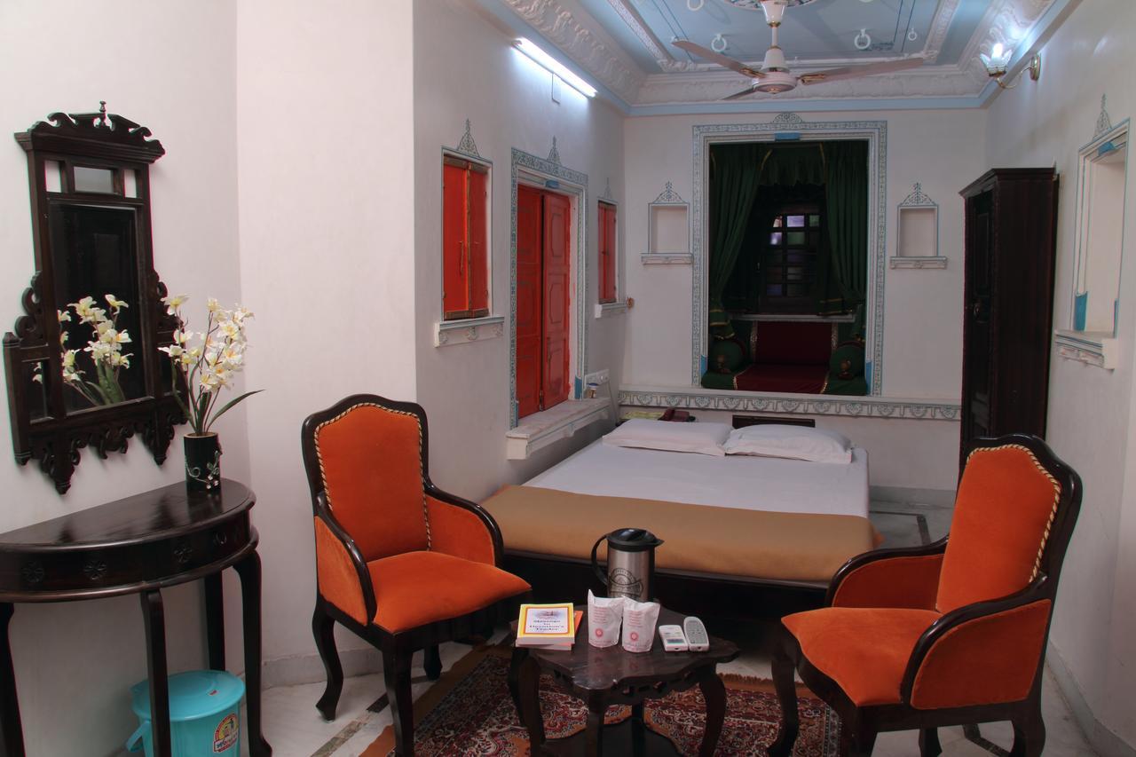 Shree Jagdish Mahal Heritage Hotel Udaipur Exteriör bild
