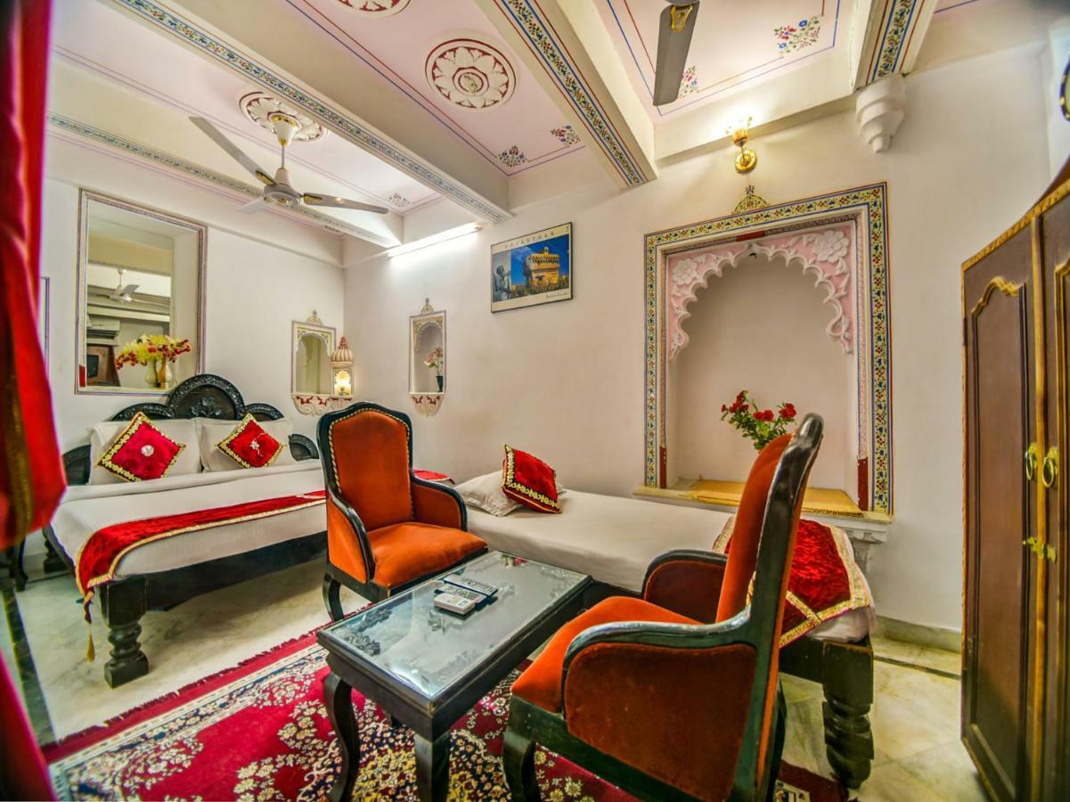 Shree Jagdish Mahal Heritage Hotel Udaipur Exteriör bild