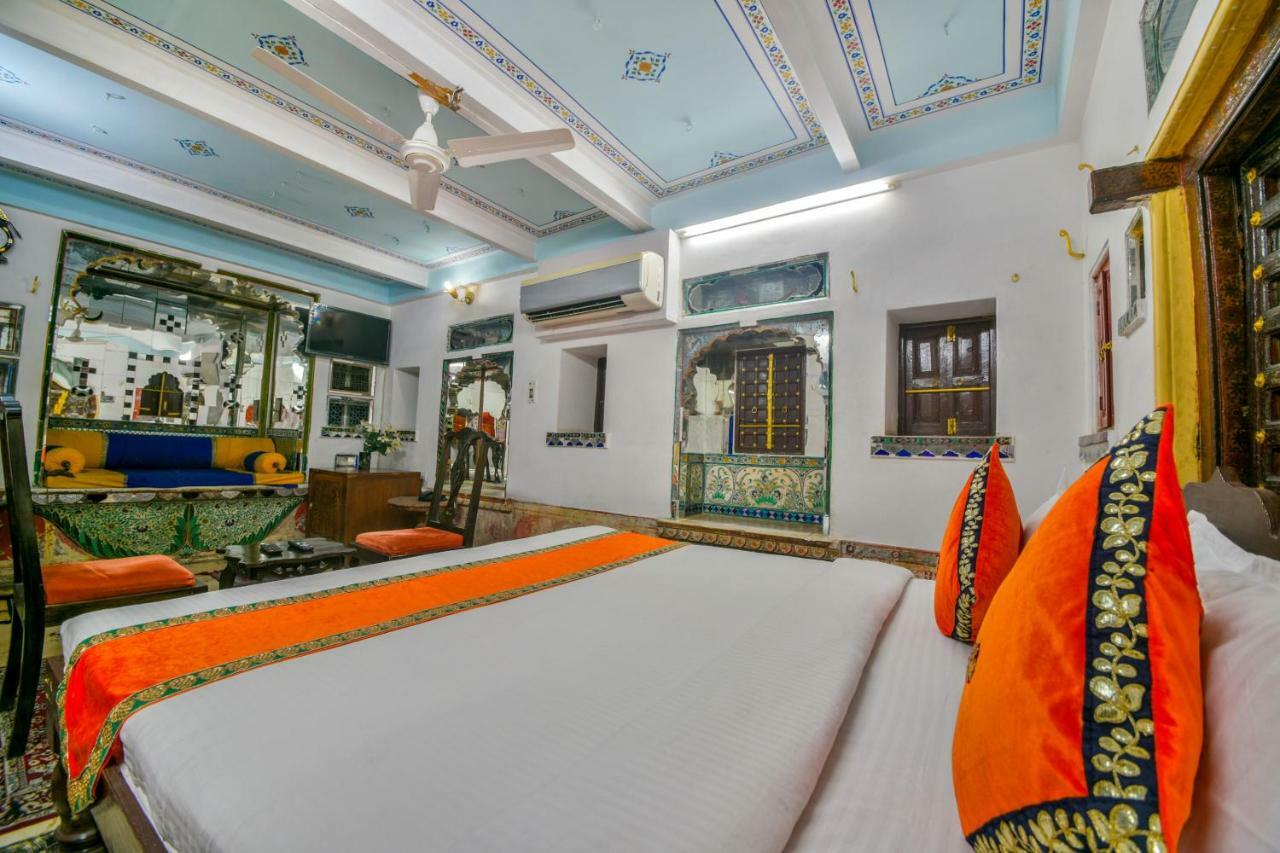 Shree Jagdish Mahal Heritage Hotel Udaipur Exteriör bild