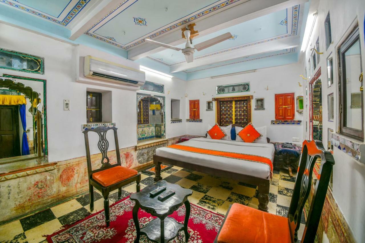 Shree Jagdish Mahal Heritage Hotel Udaipur Exteriör bild